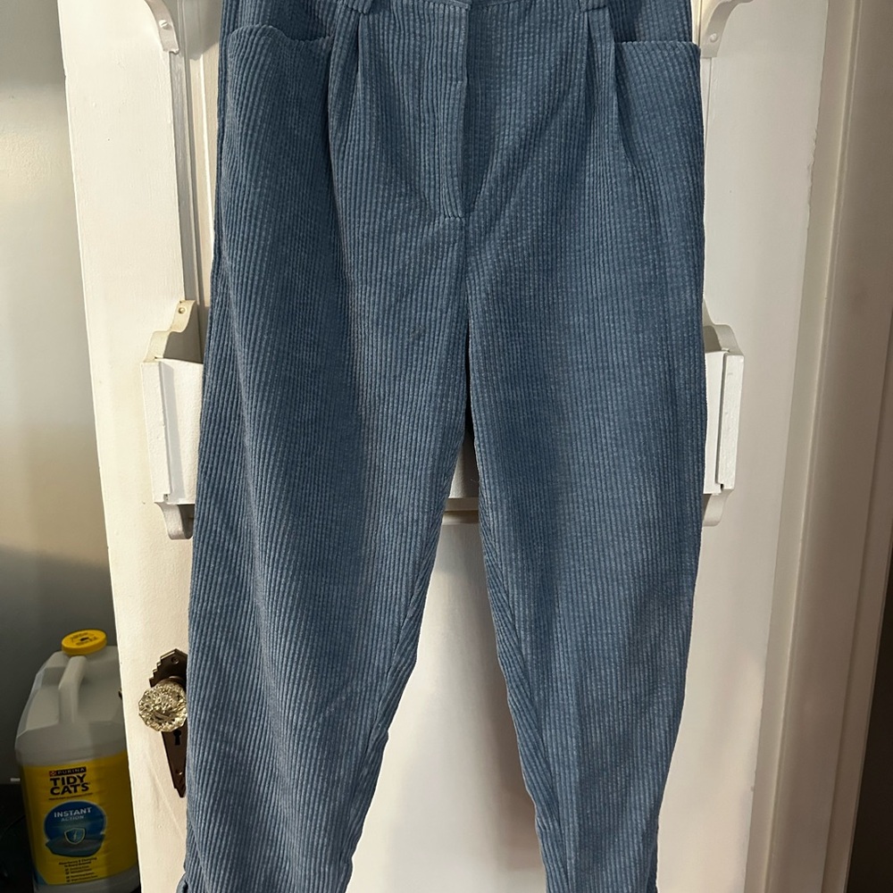 Rosebullet Women’s Cropped Corduroy Pants in Blue